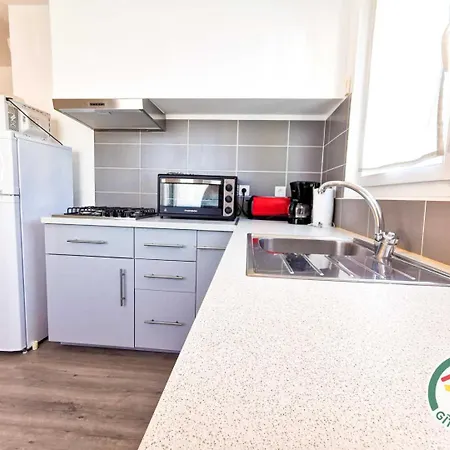 بيت للعطل Le Flamant Rose Candillargues